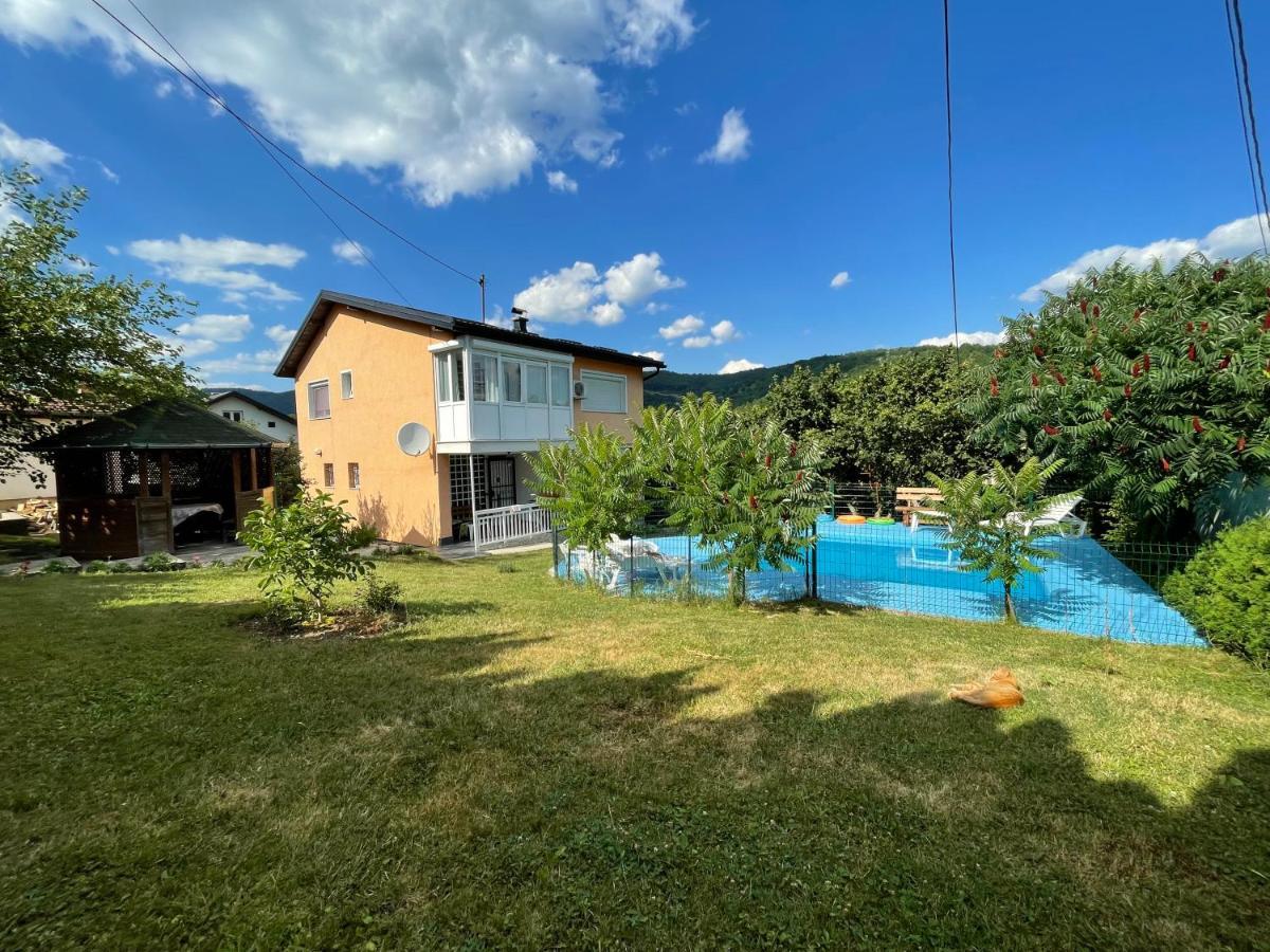 Pool Villa Sarajevo Exterior photo